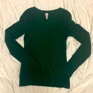 Cashmere v-neck sweater
